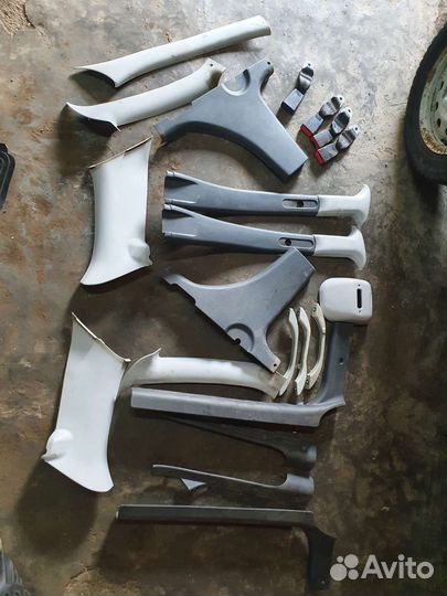 Салонный пластик на Ладу Калину 1 универсал