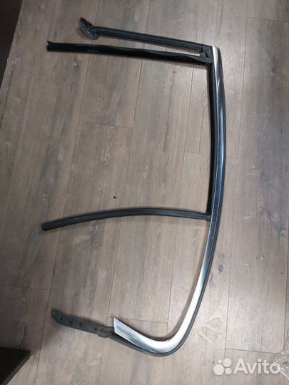 Молдинг двери задний левый Bmw 5-Series G30