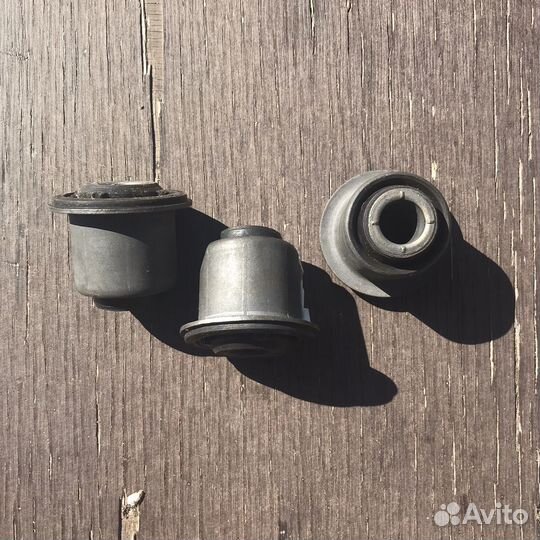 Сайлентблок рычага переднего renault Duster