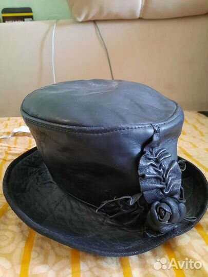 Шляпа женская кожанная
