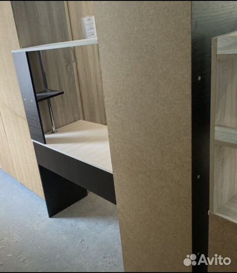 Стол письменный-компьютерный