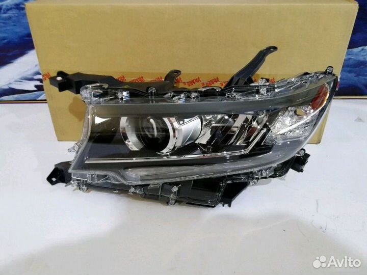 Фара LED левая Toyota Land Cruiser 150 2017-2021
