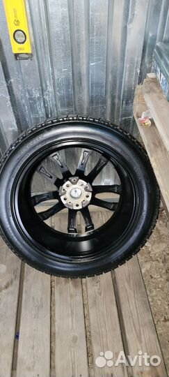 Bridgestone Blizzak VRX 255/45 R19