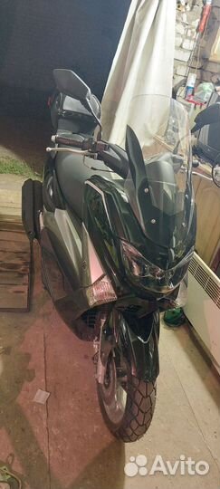 Макси-скутер