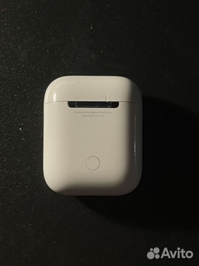 Кейс для airpods 1 и 2 + правый наушник