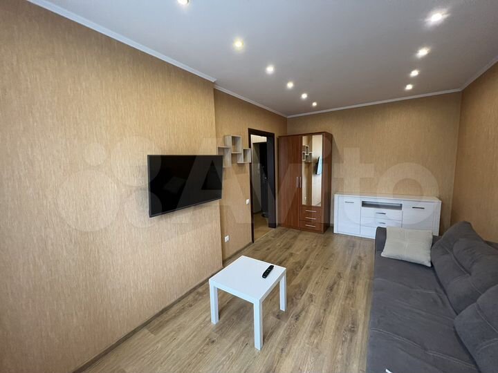 1-к. квартира, 30 м², 1/8 эт.