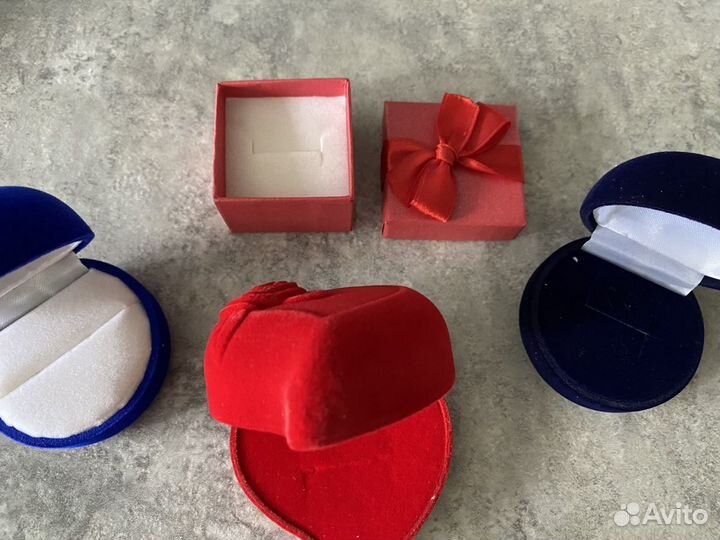 Футляры для ювелирных изделий подарочные