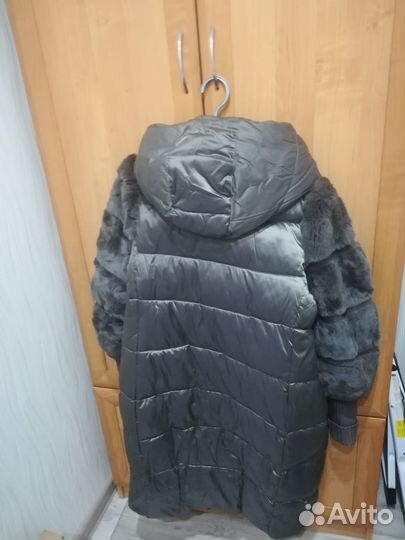 Продается пуховик женский