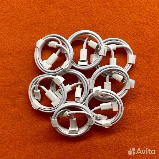 Apple USB-C to Lightning Cable 1m (New)