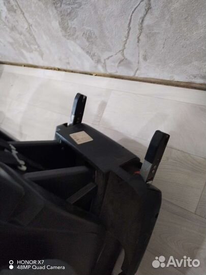 Детское автокресло