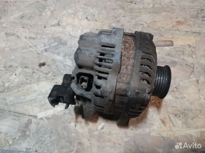 В разборе Peugeot 407 2006 года