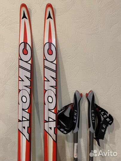 Беговые лыжи коньковые Atomic