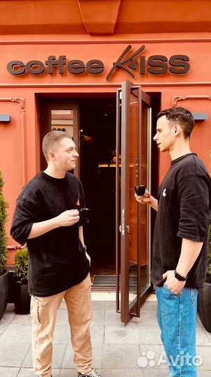 Шеф бариста,главный бариста,управляющий кофейни