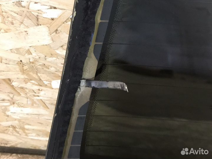 Заднее стекло renault clio 2
