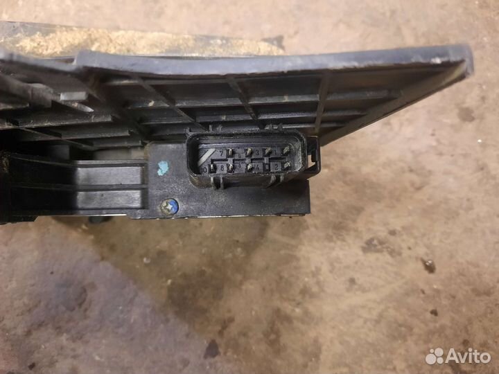 Замок двери передней левой ford fusion fiesta mk5