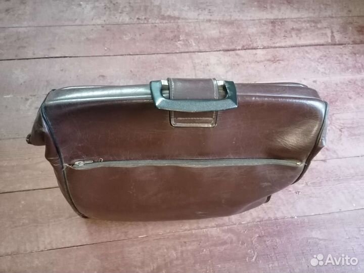 Портфель времён СССР