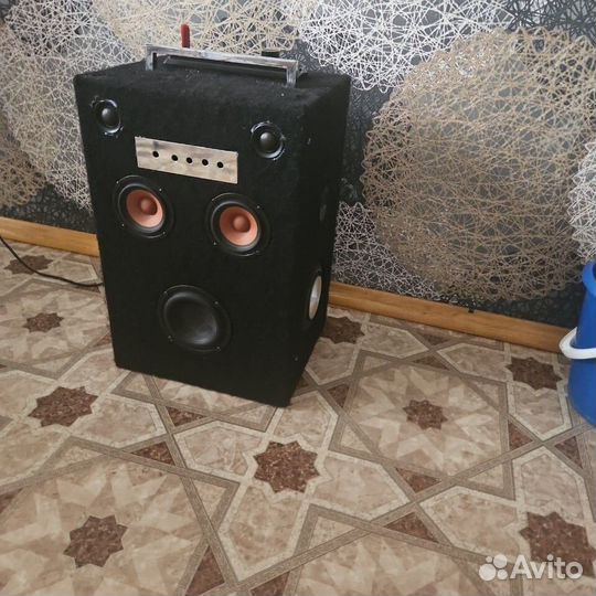 Активные акустические колонки