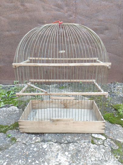 Большая клетка для птиц