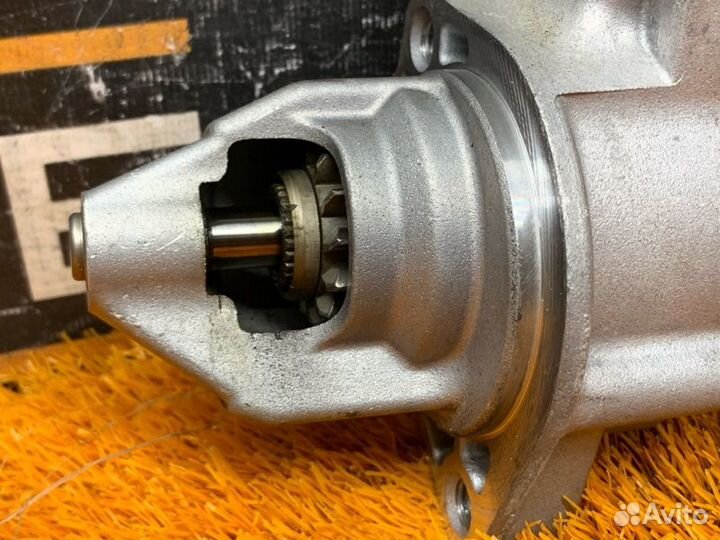 Стартер Mercedes-Benz C-Class W205 274.920 2014