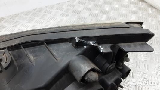 Фара правая KIA carens 2 (7LV19MU01)