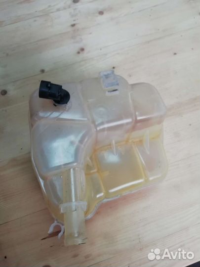 Расширительный бачок opel astra j