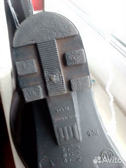 Резиновые сапожки 40 размер