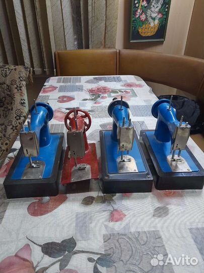 Советские детские швейные машинки(ремонт,запчасти)