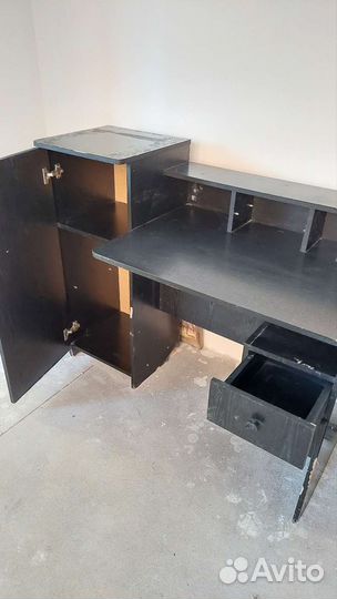 Компьютерный стол, письменный