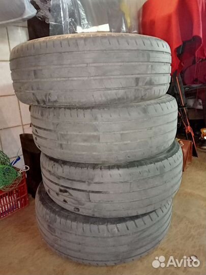 Toyo Proxes S/T 215/65 R16