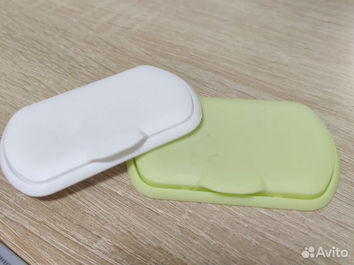 Пластиковые крышки от салфеток