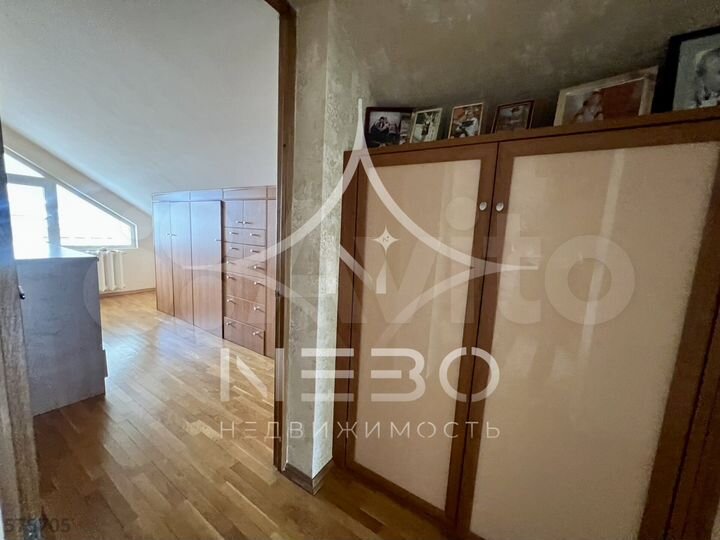 3-к. квартира, 105 м², 5/5 эт.