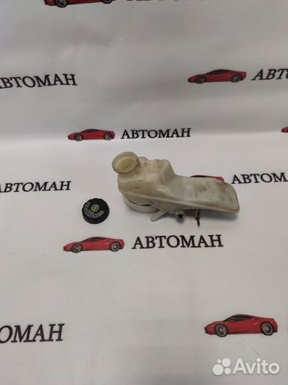 Бачок тормозного цилиндра Toyota Corolla E120