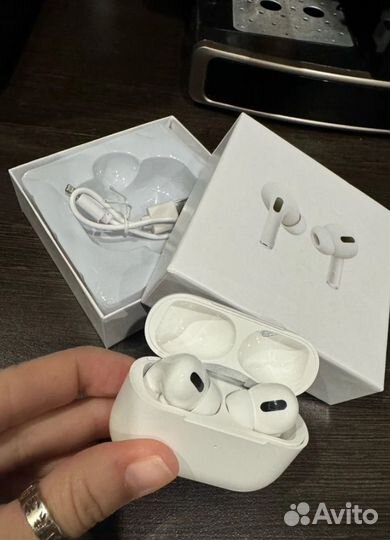 Беспроводные наушники apple airpods