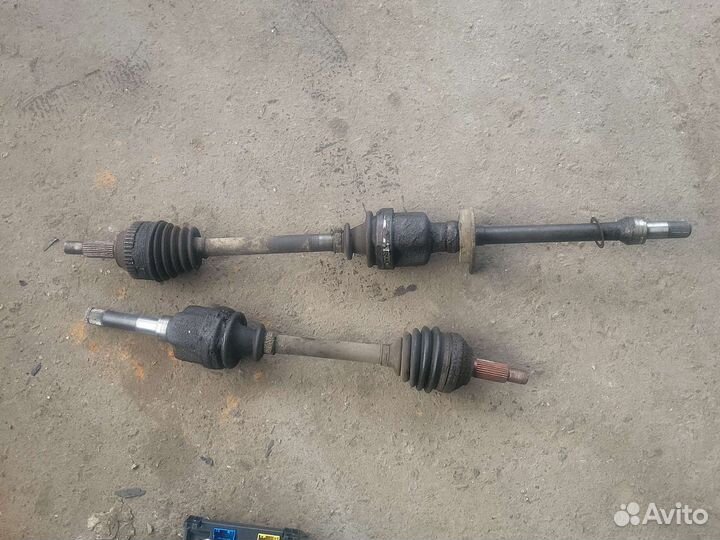 Шруз левый правый в сборе ford mondeo 2 АКПП 2.0