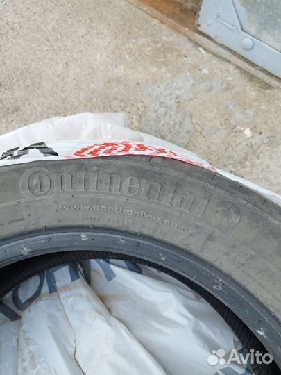 Continental ContiPremiumContact 215/55 R17