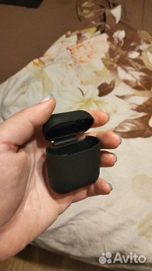 Чехол для наушников airpods