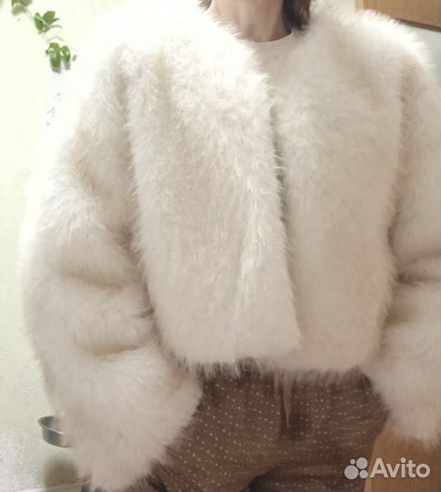 Шуба укороченная искуственный мех