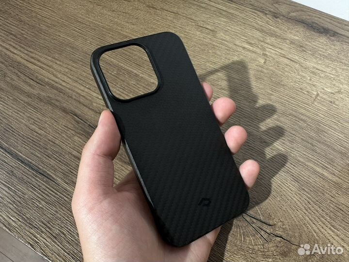 Чехол на iPhone 13 pro Pitaka MagEZ Case 2 б/у