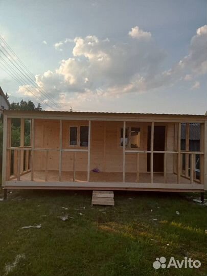 Бытовка и хозблок на заказ с отделкой