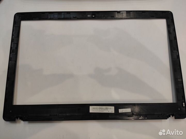 Ноутбук Asus X550 X550L X552E в разборе