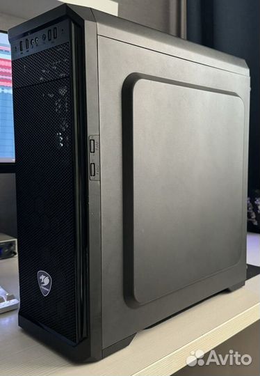 Корпус Cougar MX330-F черный