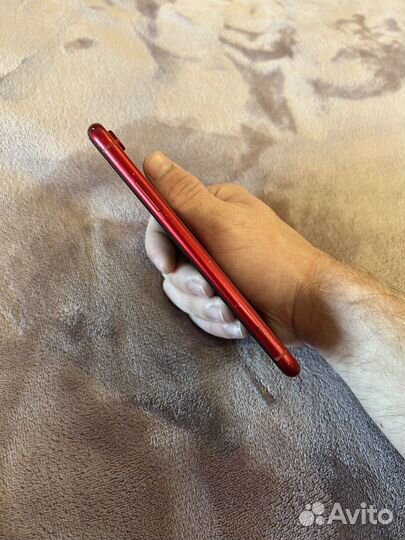 Продам iPhone XR