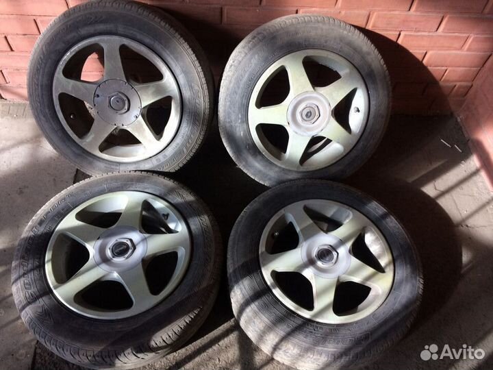 Литые диски R15 4x114,3