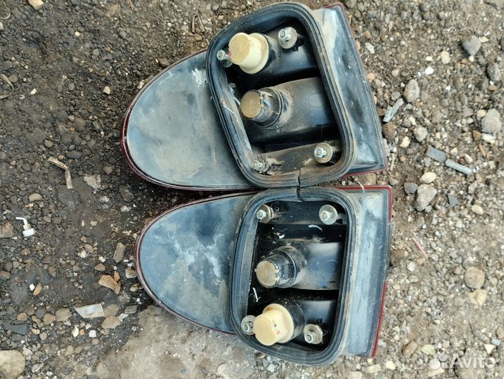 Задние фары Волга 3110