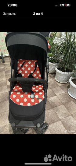 Прогулочная коляска