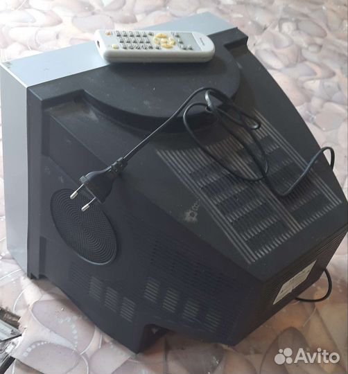 Телевизор бу Elenberg