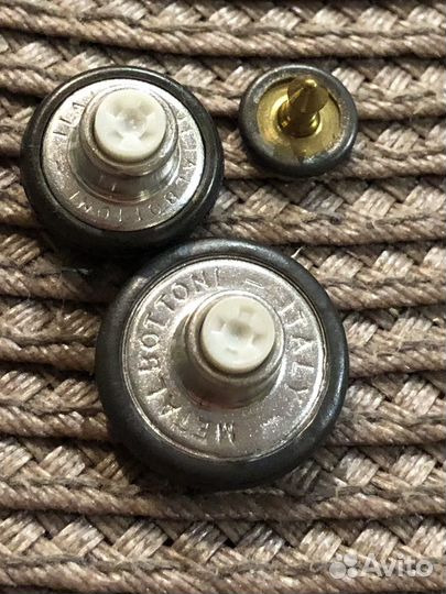 Кнопки пуговицы Just Cavalli