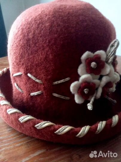 Женские головные уборы