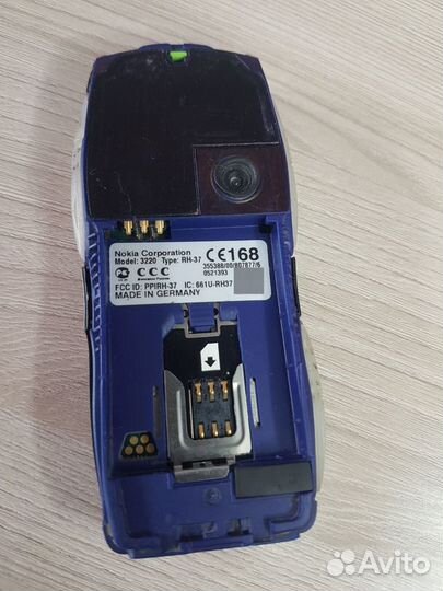 Телефон Nokia 3220