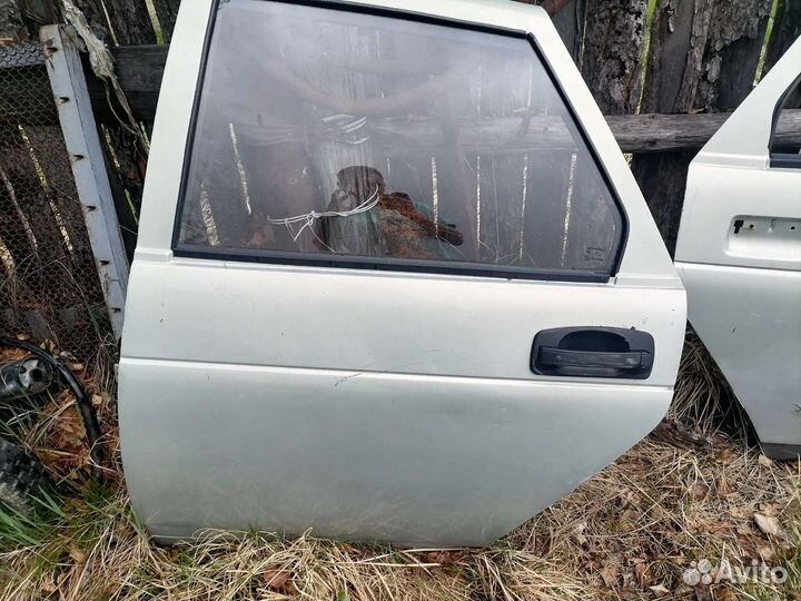 Двери на ваз 2110 бу